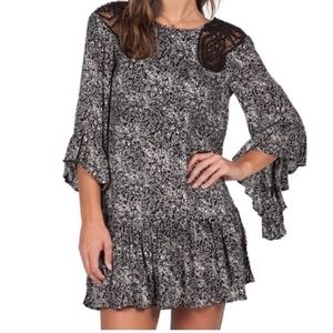 { Volcom } NWT boho floral dress